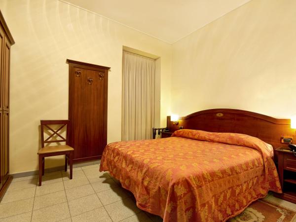 Hotel Pavone : photo 1 de la chambre chambre double