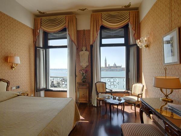 Locanda Vivaldi : photo 1 de la chambre chambre double supérieure avec vue sur la lagune