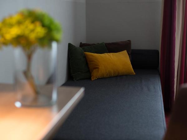 Hotel Wetterstein : photo 9 de la chambre chambre confort - vue sur rue