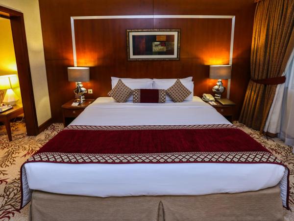 Ramee Royal Hotel : photo 10 de la chambre suite familiale (2 adultes + 2 enfants)