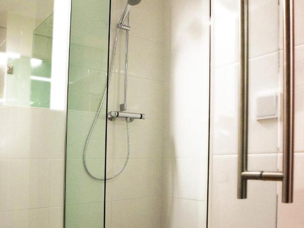 Hotel Schwarzer Bär : photo 1 de la chambre petite chambre simple