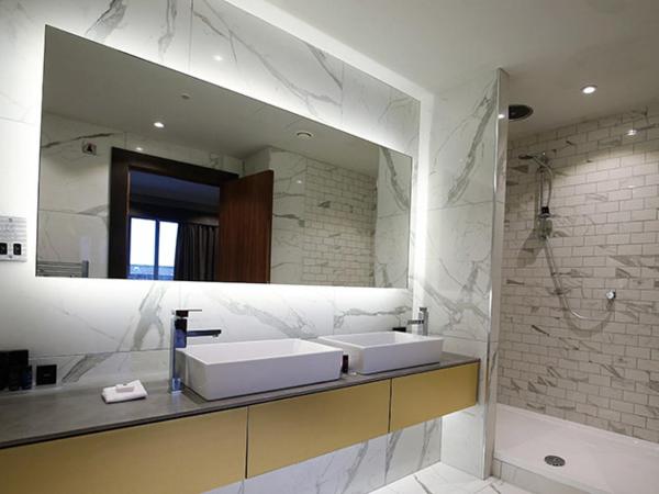 Ten Square Hotel : photo 3 de la chambre suite junior