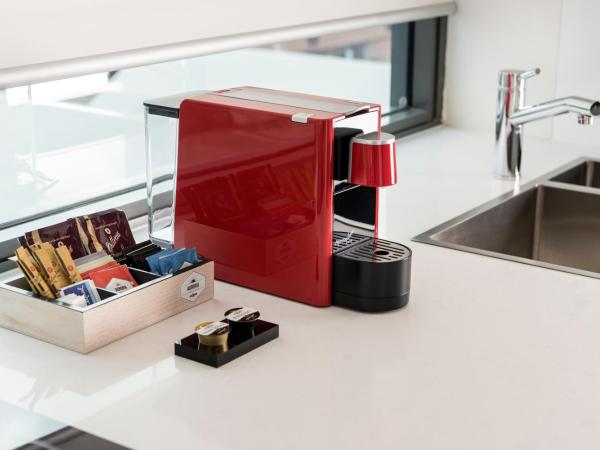 Ramada by Wyndham VetroBlu Scarborough Beach : photo 4 de la chambre suite 2 chambres - non-fumeurs