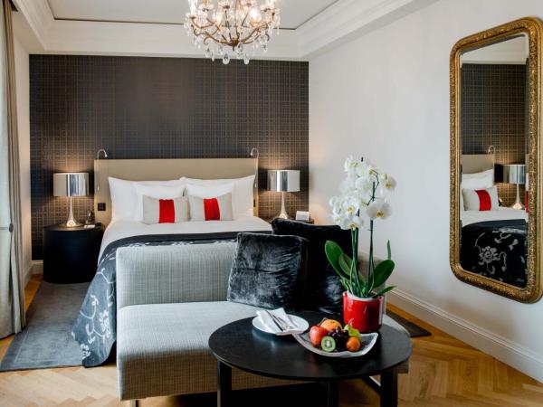 Hotel Schweizerhof Bern & Spa : photo 4 de la chambre chambre lit king-size Élégante