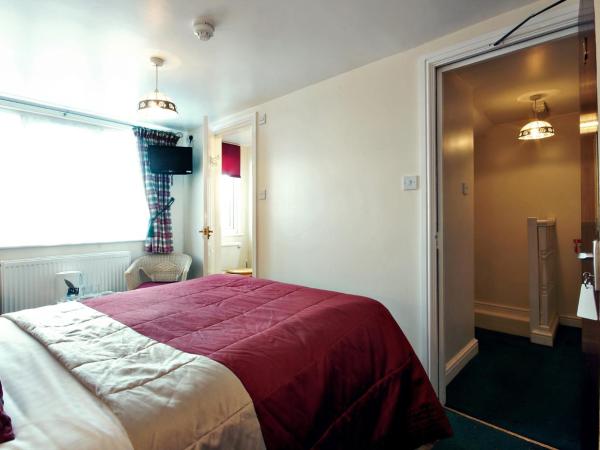 St Marys Guest House : photo 5 de la chambre standard double – 2nd floor (10)