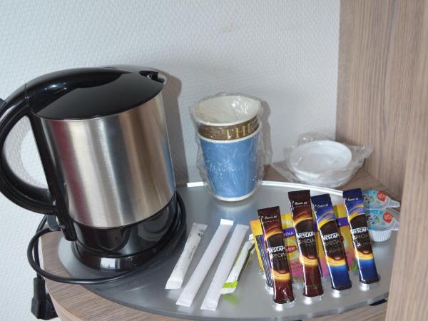 Kyriad La Roche Sur Yon : photo 5 de la chambre chambre 1 lit double