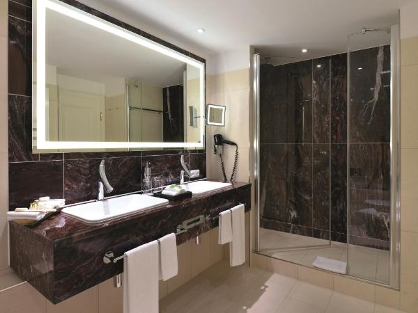 Best Western Premier Parkhotel Kronsberg : photo 9 de la chambre suite