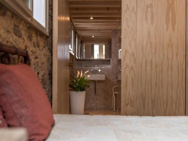 Chez Odete : photo 2 de la chambre chambre double - accessible aux personnes à mobilité réduite