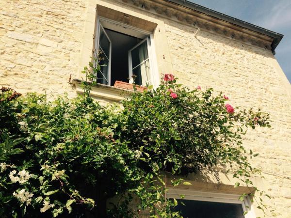 Le Manoir des Doyens : photo 4 de la chambre chambre double avec salle de bains privative