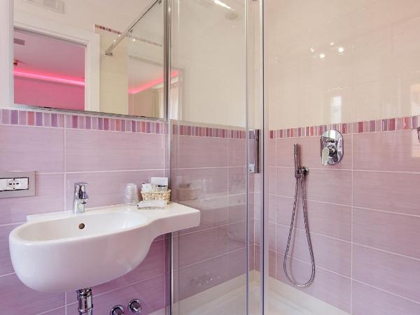 Hotel Tasso Suites & Spa : photo 2 de la chambre chambre double deluxe avec terrasse