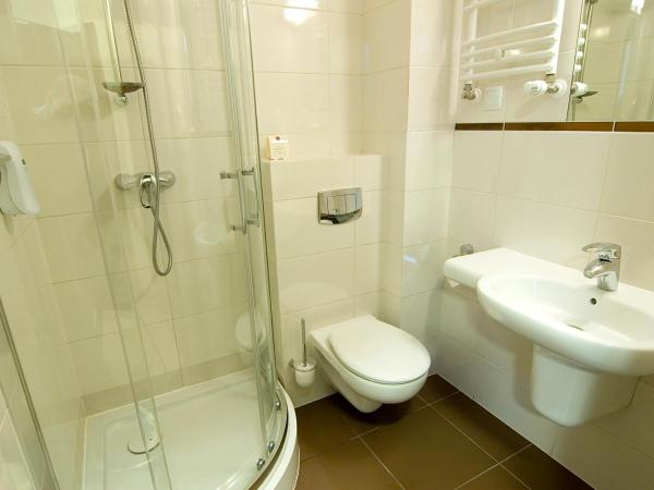 Hotel Forum Fitness Spa & Wellness : photo 4 de la chambre chambre lits jumeaux standard