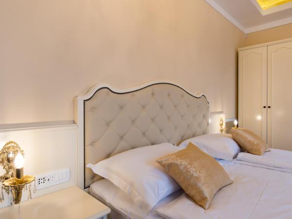 Central Square Heritage Hotel : photo 10 de la chambre chambre lit queen-size deluxe - vue sur ville