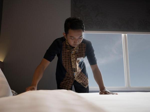 BATIQA Hotel Darmo - Surabaya : photo 3 de la chambre chambre lits jumeaux supérieure