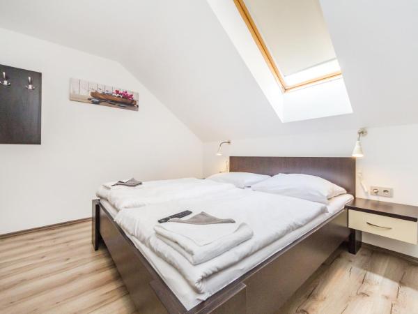 Nová Hospoda - Hotel & Restaurant : photo 1 de la chambre chambre double