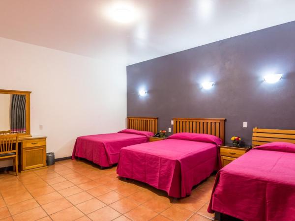 Hotel del Marquesado : photo 8 de la chambre chambre double standard avec 2 lits doubles