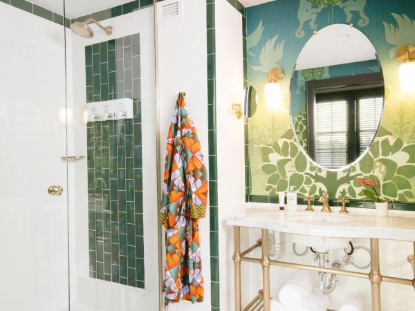 Hotel Clermont Atlanta, by Oliver : photo 2 de la chambre chambre lit king-size supérieure