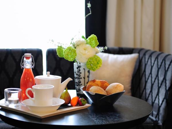 Tiffany Hotel : photo 8 de la chambre chambre deluxe double ou lits jumeaux