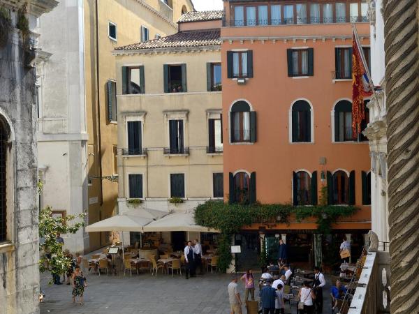 Residence La Fenice : photo 9 de la chambre appartement 3 chambres (8 adultes) - san marco 1859