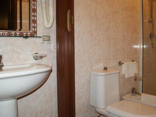 Hotel Gresi : photo 1 de la chambre chambre simple