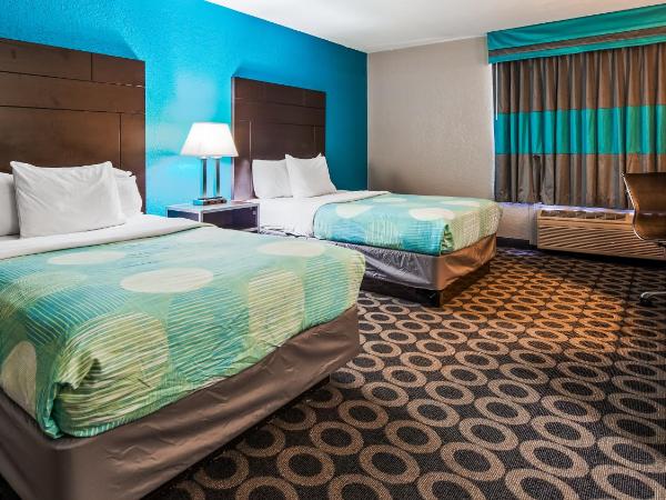 Travelodge by Wyndham San Antonio Downtown Northeast : photo 1 de la chambre chambre double avec 2 lits doubles