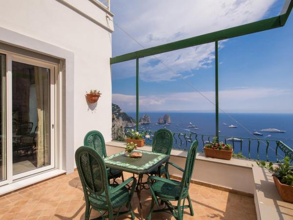 VILLA OLGA LUXURY CAPRI : photo 9 de la chambre suite - vue sur mer