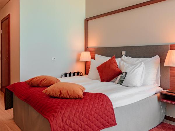 Clarion Hotel Helsinki : photo 4 de la chambre chambre lit king-size supérieure avec vue
