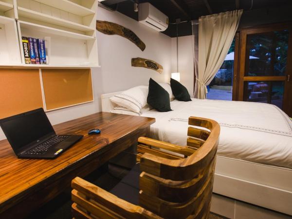 Narra House Sukhumvit58 : photo 2 de la chambre chambre lit king-size deluxe