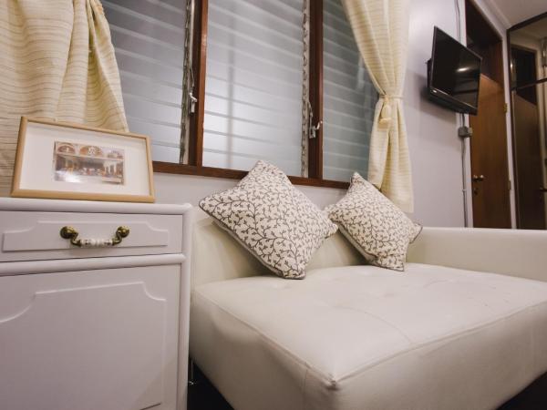 Narra House Sukhumvit58 : photo 5 de la chambre grande chambre double