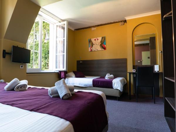 Flandria Hotel : photo 3 de la chambre chambre triple avec salle de bains