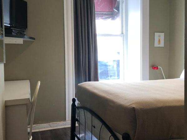 Auberge St-Louis : photo 2 de la chambre chambre standard avec lit double et salle de bains privative