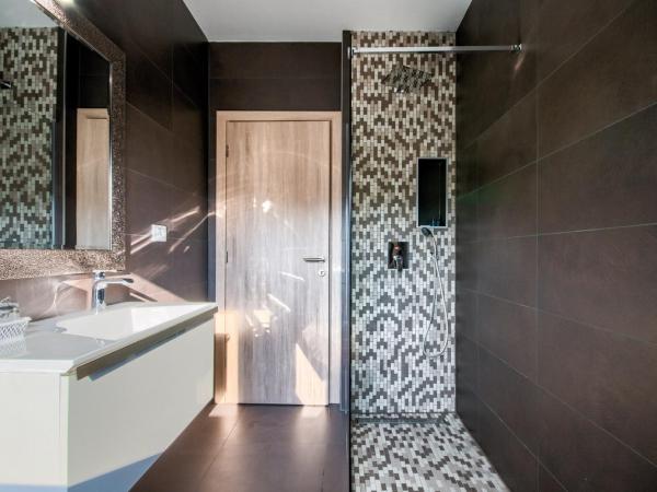 Rooms K&T sea side luxury : photo 9 de la chambre chambre double