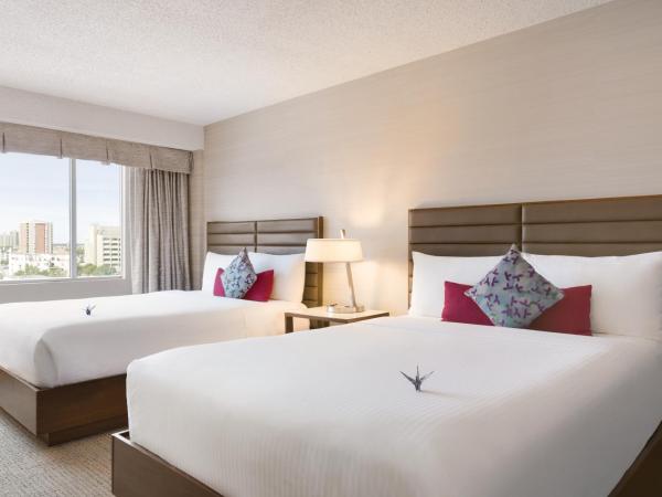 Coast Edmonton Plaza Hotel by APA : photo 2 de la chambre chambre côte avec 2 lits queen-size