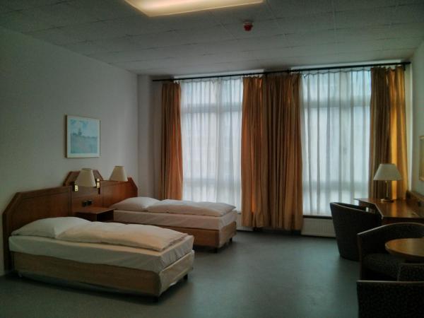 Willy Hotel Frankfurt : photo 5 de la chambre chambre lits jumeaux