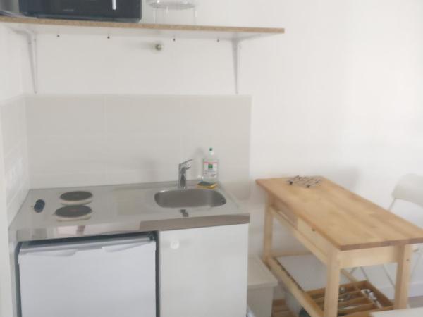 Appart Hôtel L'Angélique : photo 5 de la chambre appartement