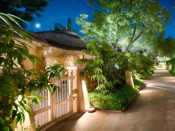 The Ajit Bhawan - A Palace Resort : photo 4 de la chambre vintage suite-enjoy buffet breakfast, wifi, welcome drink upon arrival, early check in & late check out – subject to availability