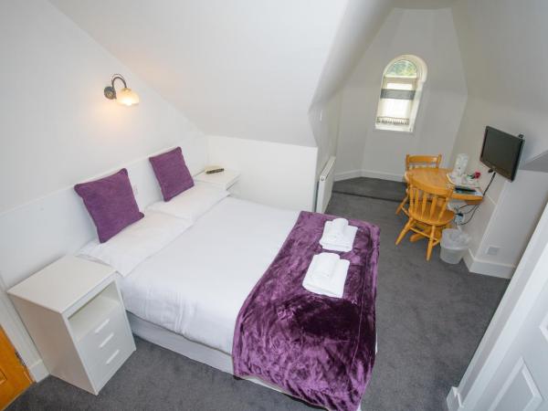 Granite City Guest House : photo 4 de la chambre chambre double avec salle de bains privative 