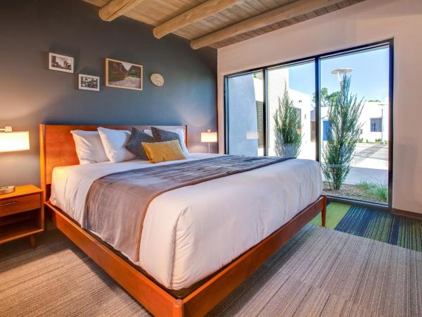 El Vado Motel : photo 1 de la chambre suite deluxe avec lit king-size