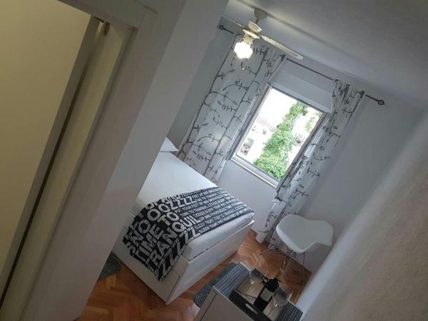 Kaja Apartment : photo 6 de la chambre chambre double