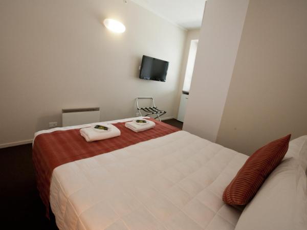 City Lodge Accommodation : photo 3 de la chambre chambre supérieure lit queen-size