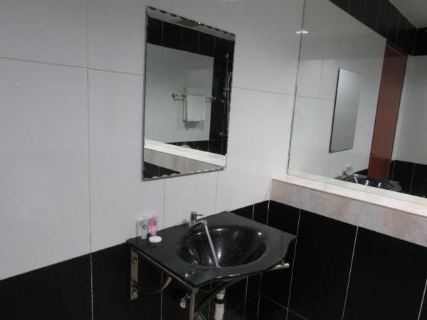 Safari Hotel : photo 2 de la chambre chambre triple