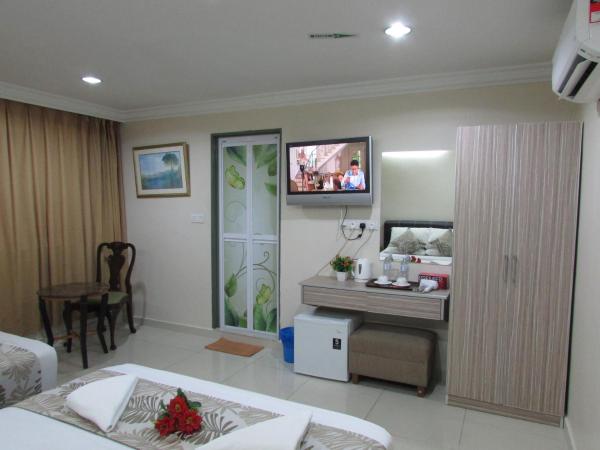 Safari Hotel : photo 8 de la chambre chambre triple