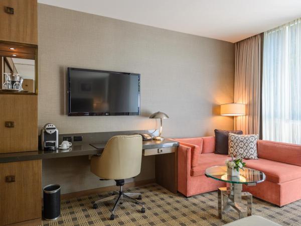 Loden Vancouver : photo 3 de la chambre chambre lit king-size de luxe