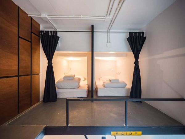 Book a Bed Poshtel - SHA Plus : photo 8 de la chambre chambre quadruple