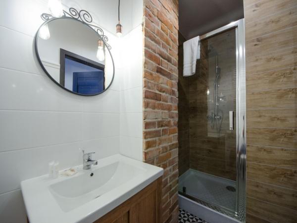 Apartamenty Mieszczańskie u Gołębiewskich : photo 8 de la chambre chambre lits jumeaux spacieuse