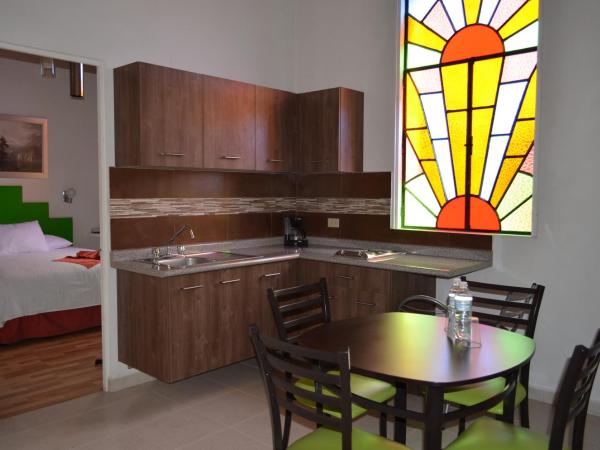 Hotel del Capitán de Puebla - Vitrales : photo 2 de la chambre suite junior