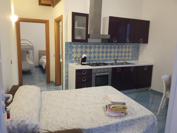 Casal San Domenico : photo 5 de la chambre appartement - vue sur mer