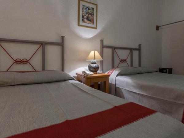 Hotel Posada el Cid : photo 1 de la chambre chambre double avec 2 lits doubles