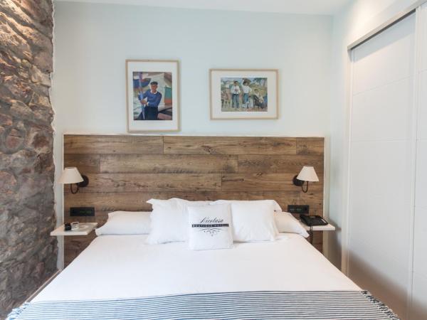 Aldamar : photo 8 de la chambre chambre double ou lits jumeaux avec balcon