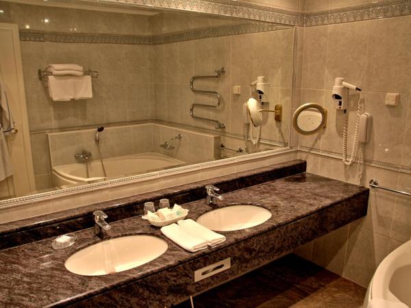 Esplanade Spa and Golf Resort : photo 5 de la chambre suite 1 + 1