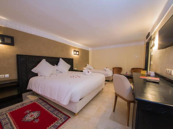 Zalagh Kasbah Hotel & Spa : photo 7 de la chambre chambre familiale (2 adultes et 2 enfants)